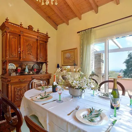 Σπίτι διακοπών Kardami -country House