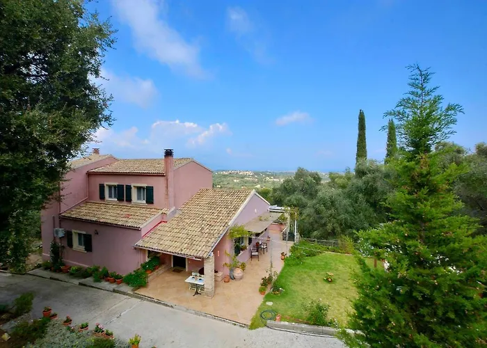 Kardami -country House