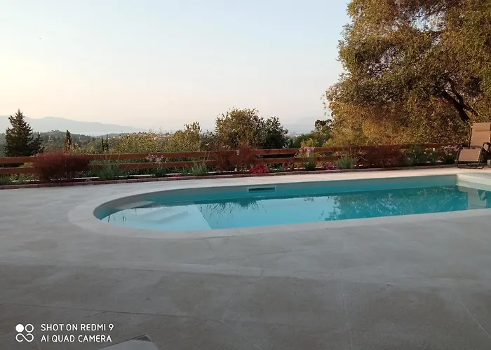 Ferienhaus Kardami -country House *