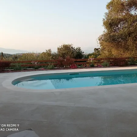בית נופש Kardami -country House *